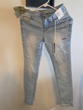 Encore Jeans Light Blue Skinny Women's Jeans
